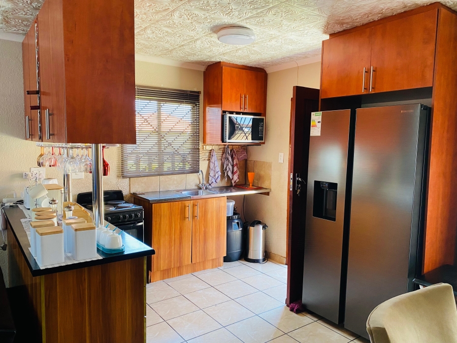 3 Bedroom Property for Sale in Waterkloof Hill Estate North West